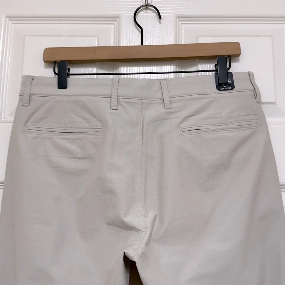 NWT J.Crew 770 Straight-Fit Tech Pant in Ashen Taupe